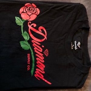new diamond tee shirt barely worn